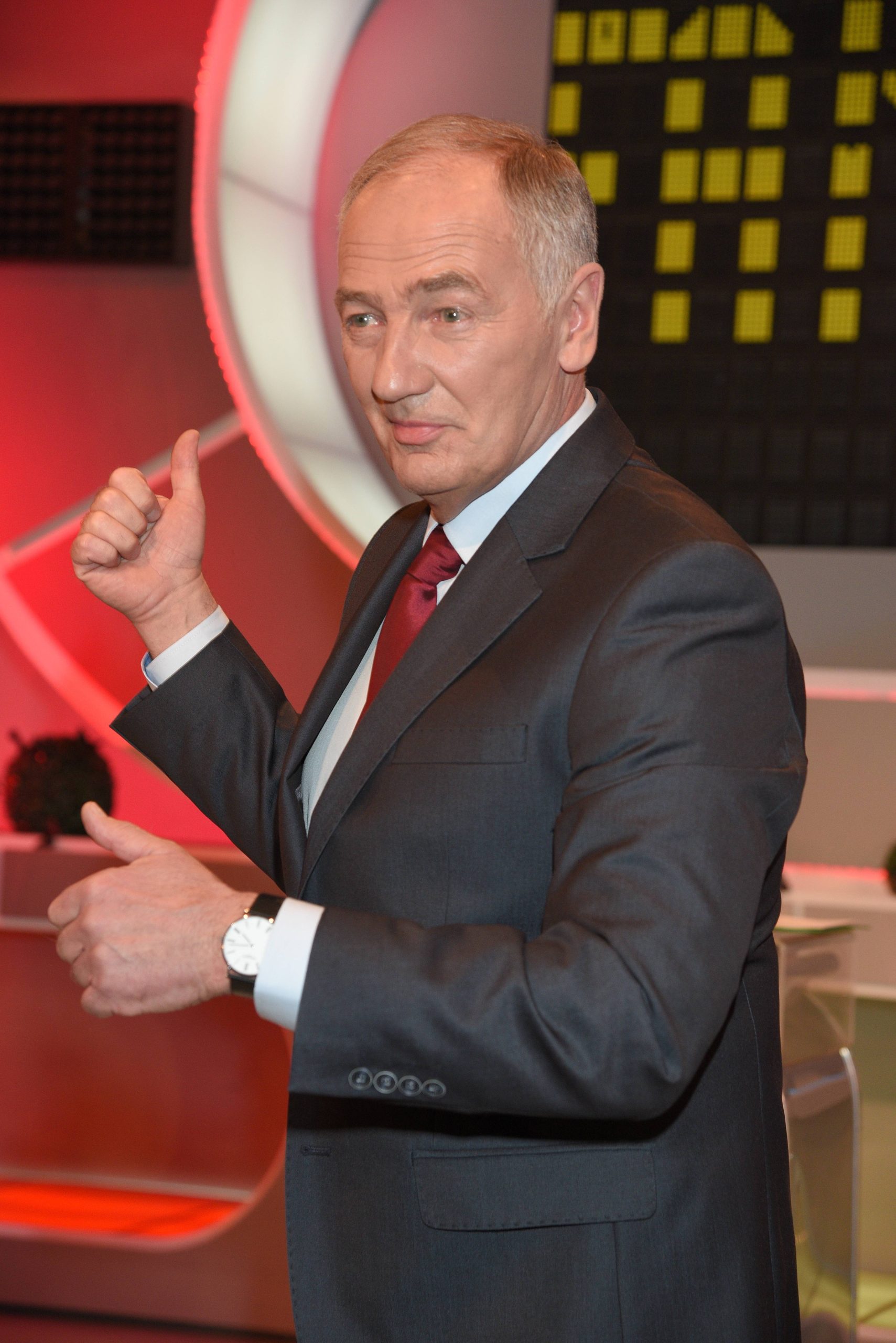 Zdjęcie Wpadka w "Familiadzie" znów rozbawiła widzów. Ta odpowiedź przejdzie do historii? #1